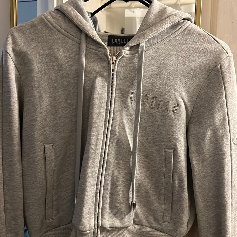 Love lol half jacket great quality
